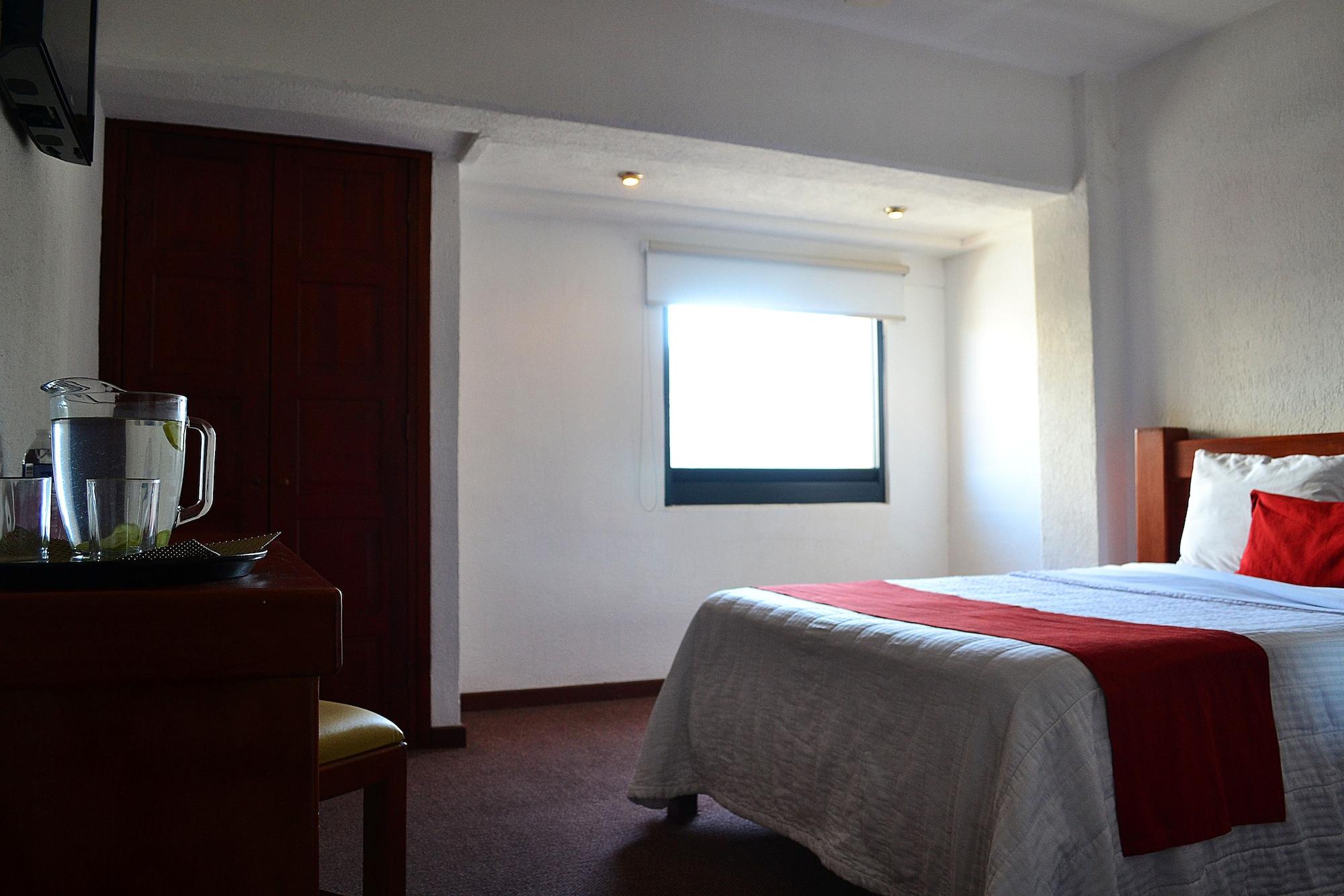 Hotel Campestre Inn León de los Aldamas Extérieur photo