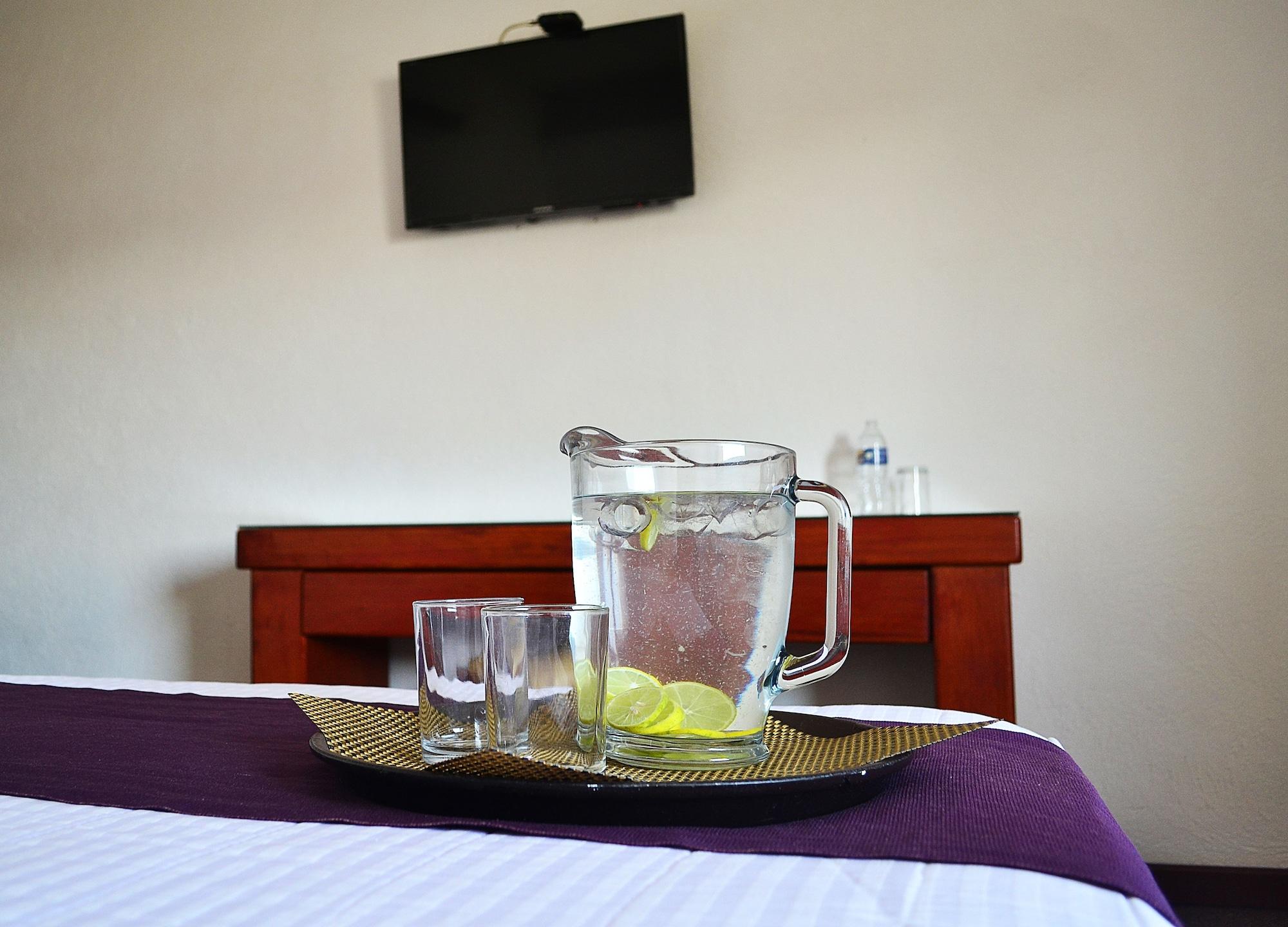 Hotel Campestre Inn León de los Aldamas Extérieur photo