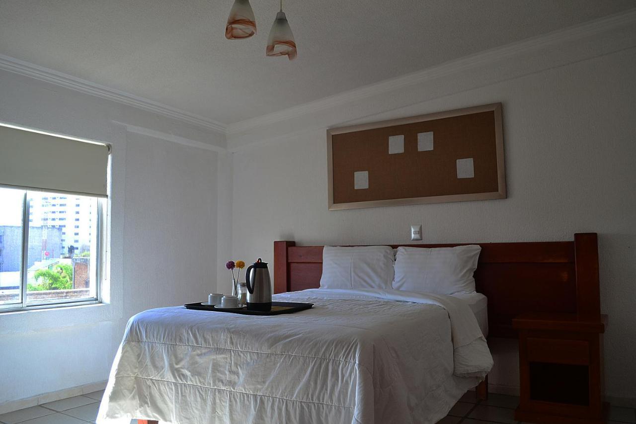 Hotel Campestre Inn León de los Aldamas Extérieur photo